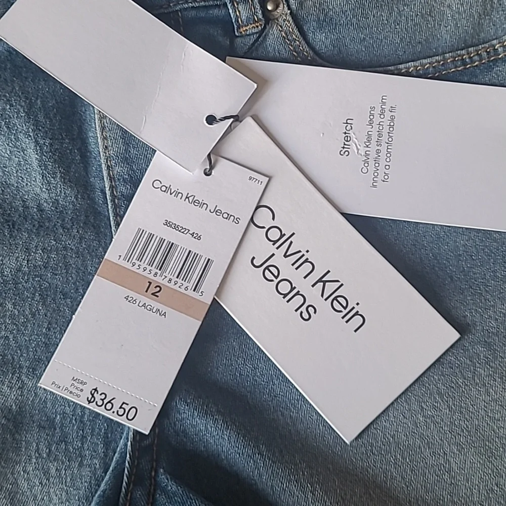 Calvin Klein Girl Shorts, Blue, size 12 - Picture 6 of 7